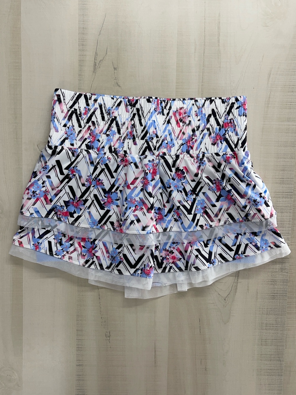 LUCKY IN LOVE ruffle floral printed stretch tennis golf pickleball skirt skort m